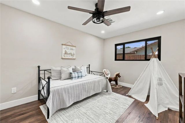 6805 Saddleback, Bakersfield, CA 93309