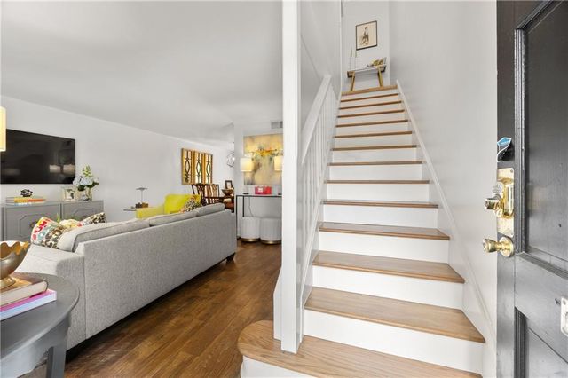 136 Peachtree Memorial NW Drive NH2, Atlanta, GA 30309