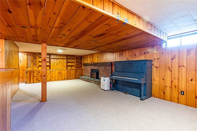 146 London Road, Webster, NY 14580