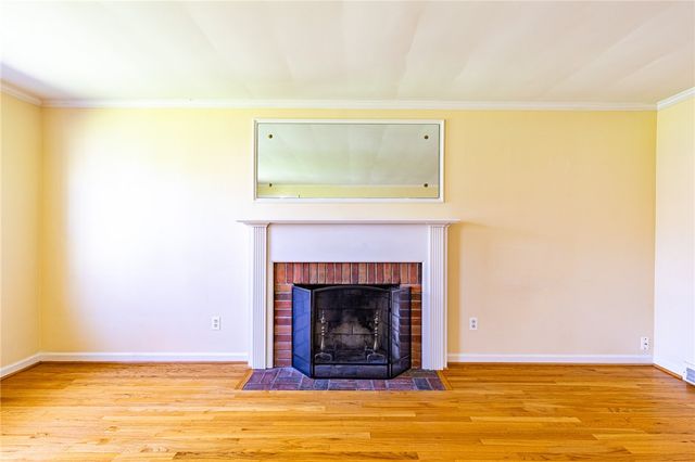 146 London Road, Webster, NY 14580