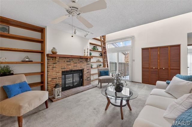 11523 Sandy View Drive, St Louis, MO 63146