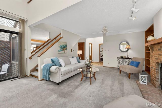 11523 Sandy View Drive, St Louis, MO 63146