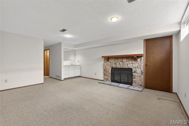 11523 Sandy View Drive, St Louis, MO 63146