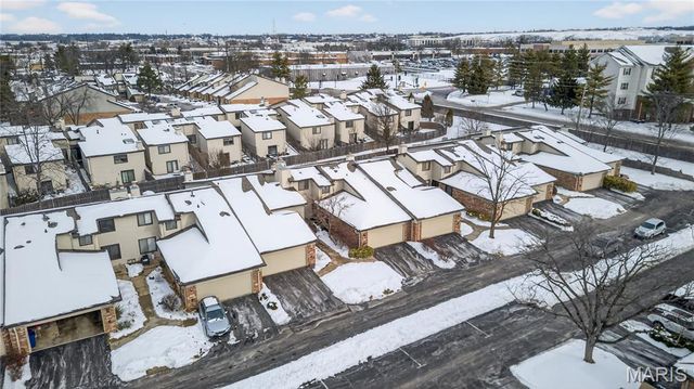 11523 Sandy View Drive, St Louis, MO 63146