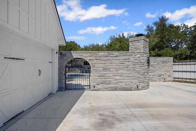 28099 FM 2670 Highway, Killeen, TX 76549