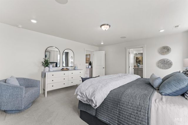 7937 E Beaufort St, Nampa, ID 83687