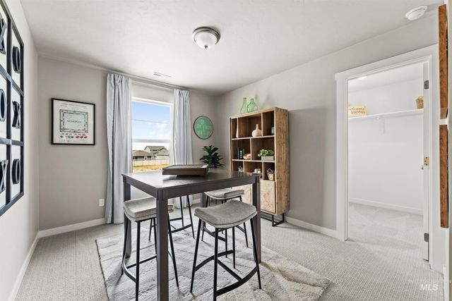 7937 E Beaufort St, Nampa, ID 83687