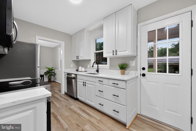 10904 LIVINGSTON RD, Fort Washington, MD 20744
