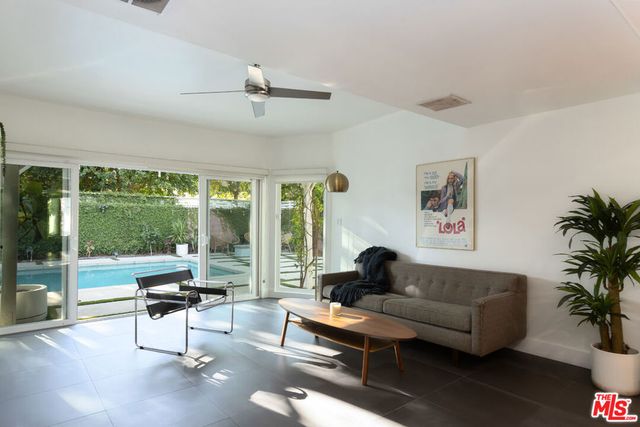 5719 Rhodes Avenue, Valley Village, CA 91607