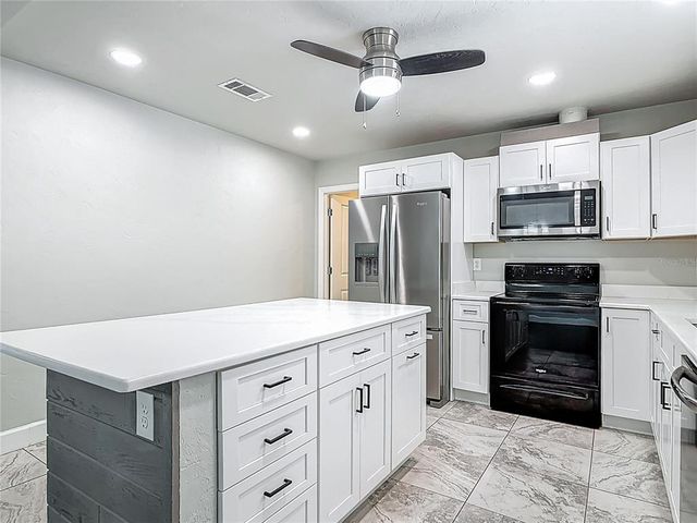 723 RAVEN ROCK COURT, Port Orange, FL 32127