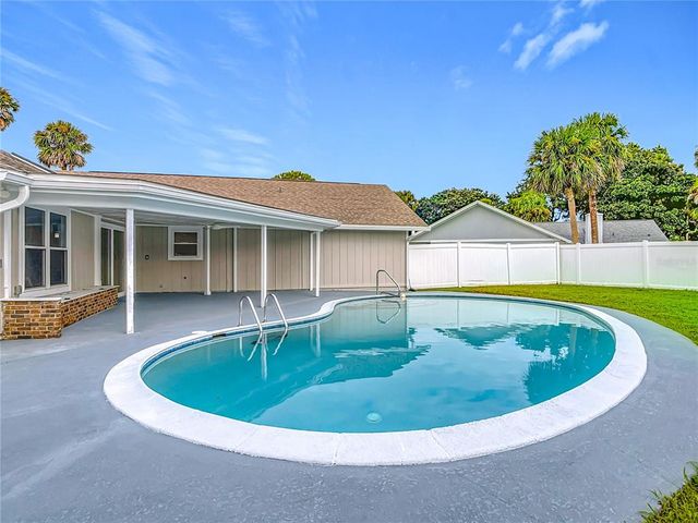 723 RAVEN ROCK COURT, Port Orange, FL 32127
