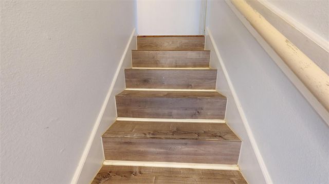 7106 Bayou Crest Drive, Houston, TX 77088