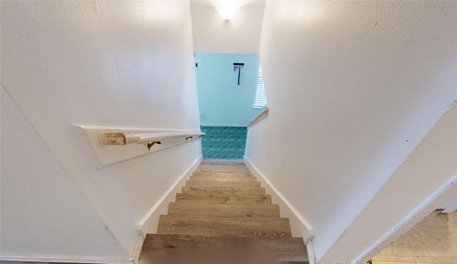 7106 Bayou Crest Drive, Houston, TX 77088