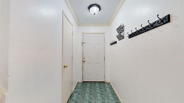 7106 Bayou Crest Drive, Houston, TX 77088