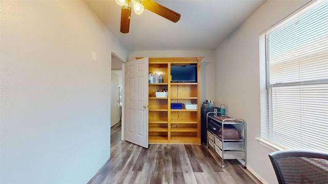 7106 Bayou Crest Drive, Houston, TX 77088