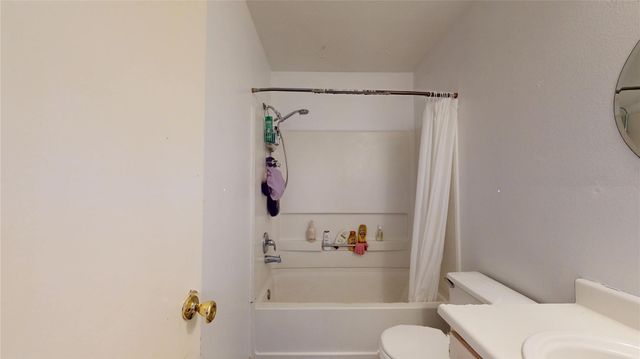 7106 Bayou Crest Drive, Houston, TX 77088