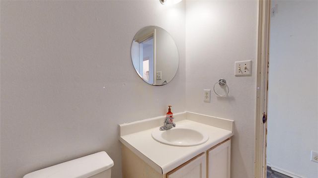 7106 Bayou Crest Drive, Houston, TX 77088