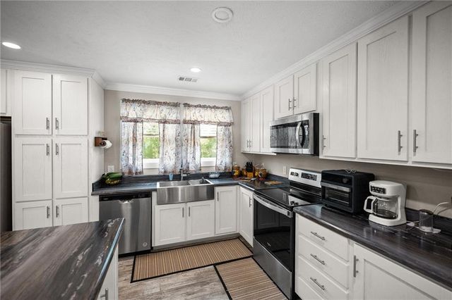 7355 Hardy Drive, Eight Mile, AL 36613