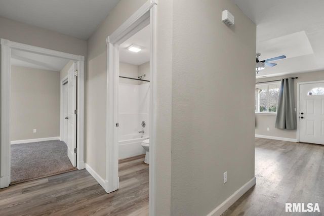 3005 N MOLLECK Drive, Peoria, IL 61604