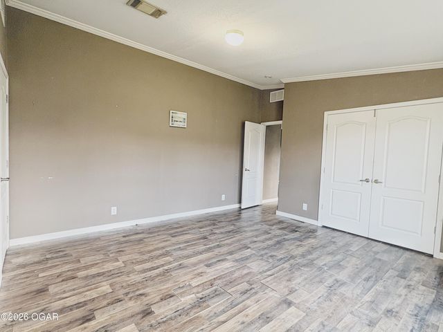 61956 E 265 Lane, Grove, OK 74344