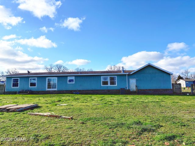 61956 E 265 Lane, Grove, OK 74344