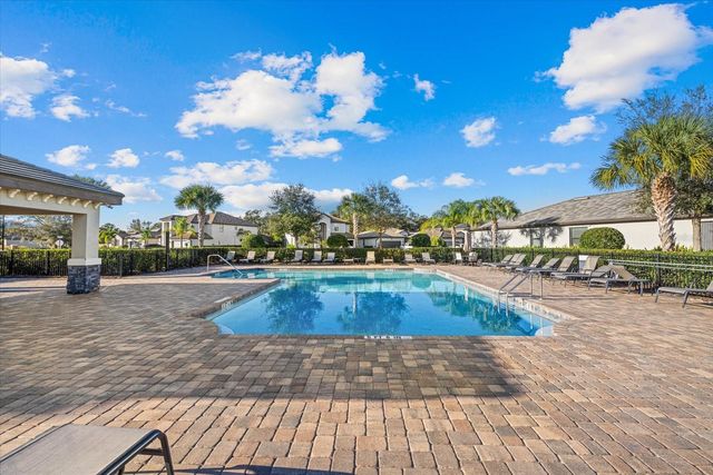 707 FIRE BUSH COURT, Bradenton, FL 34212
