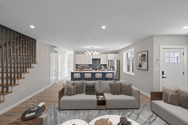 59 Perrin 2, Boston, MA 02119