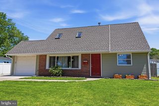 18 KENTUCKY LN, Levittown, PA 19055