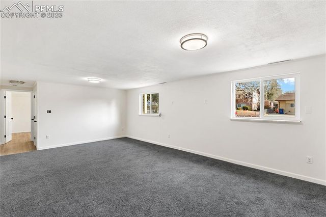 528 Rowe Lane, Colorado Springs, CO 80911