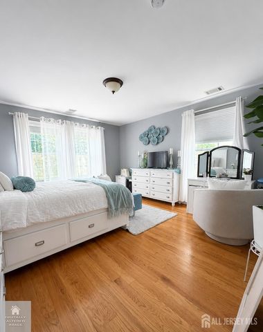 402 Thomas Street, Perth Amboy, NJ 08861