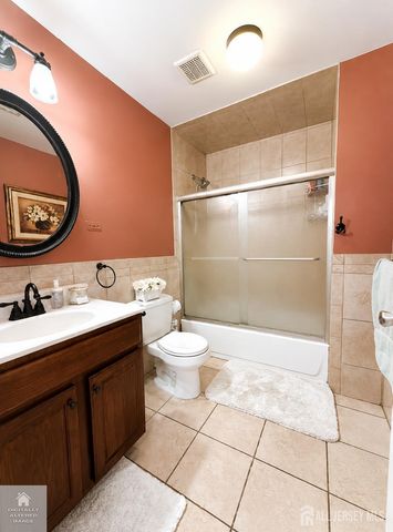 402 Thomas Street, Perth Amboy, NJ 08861