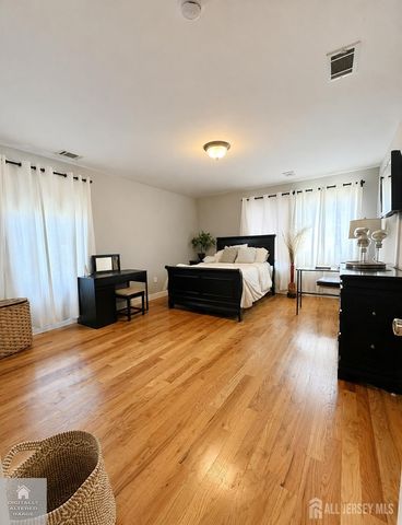 402 Thomas Street, Perth Amboy, NJ 08861