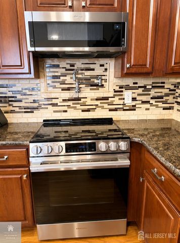 402 Thomas Street, Perth Amboy, NJ 08861