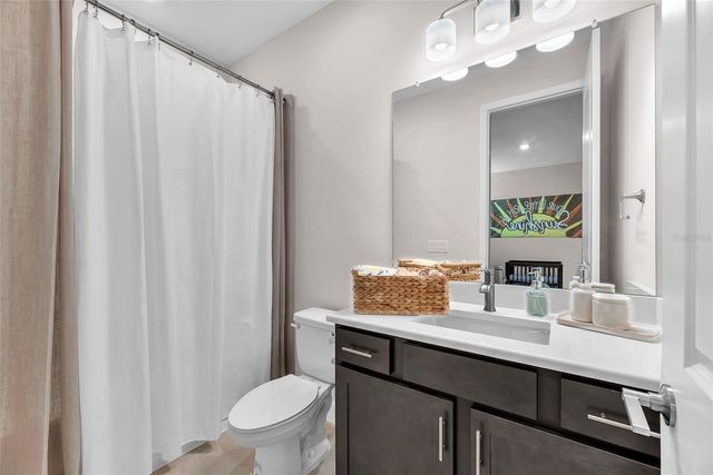 33372 LANDSMAN LOOP, Wesley Chapel, FL 33543