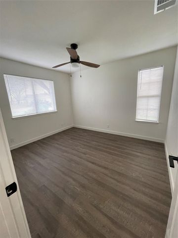 1700 Garden Villa DR, Georgetown, TX 78628