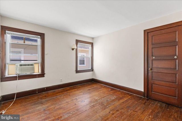 60 WIGGINS ST, Princeton, NJ 08540