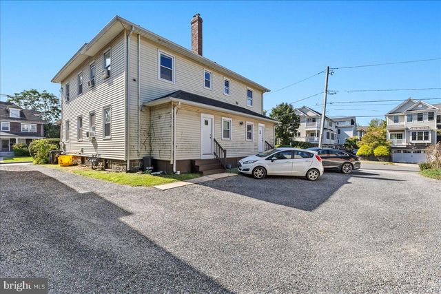 60 WIGGINS ST, Princeton, NJ 08540