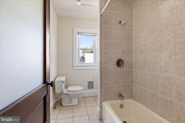 60 WIGGINS ST, Princeton, NJ 08540