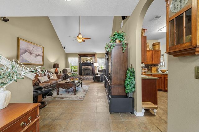 1765 Bridgeport Colony Lane, Fort Walton Beach, FL 32547