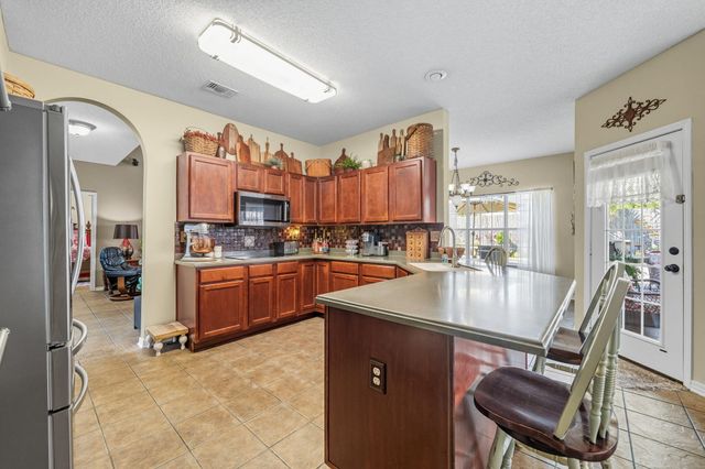 1765 Bridgeport Colony Lane, Fort Walton Beach, FL 32547