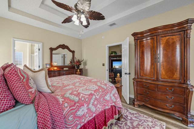 1765 Bridgeport Colony Lane, Fort Walton Beach, FL 32547