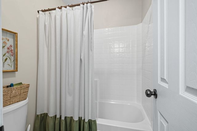 1765 Bridgeport Colony Lane, Fort Walton Beach, FL 32547