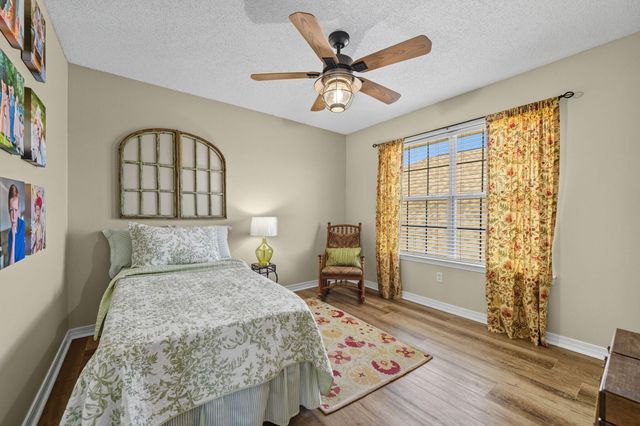 1765 Bridgeport Colony Lane, Fort Walton Beach, FL 32547