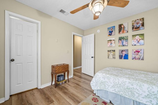 1765 Bridgeport Colony Lane, Fort Walton Beach, FL 32547