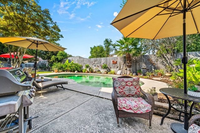 1765 Bridgeport Colony Lane, Fort Walton Beach, FL 32547