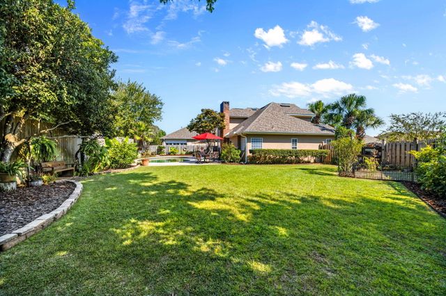 1765 Bridgeport Colony Lane, Fort Walton Beach, FL 32547