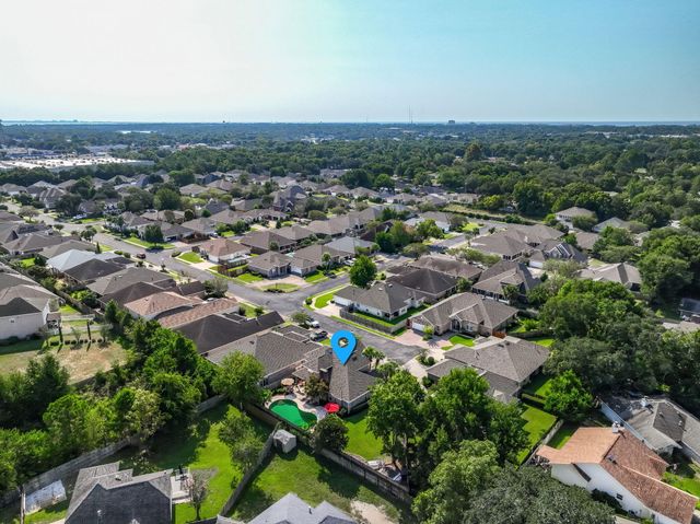 1765 Bridgeport Colony Lane, Fort Walton Beach, FL 32547