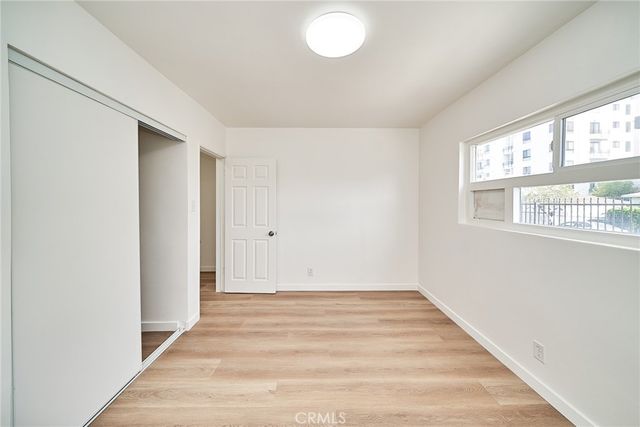 1103 S Hobart Boulevard, Los Angeles, CA 90006
