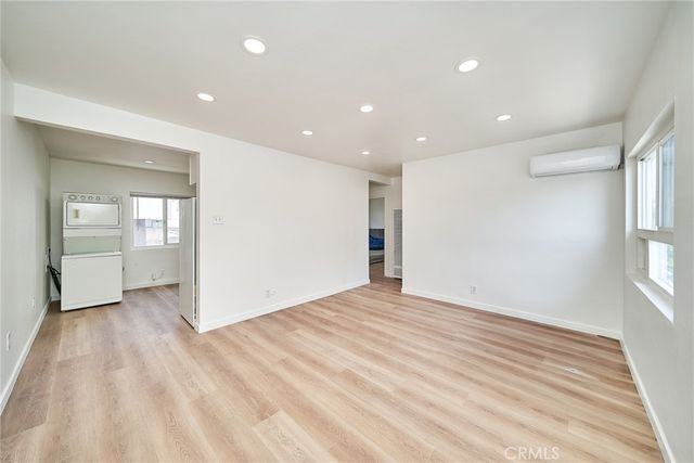 1103 S Hobart Boulevard, Los Angeles, CA 90006