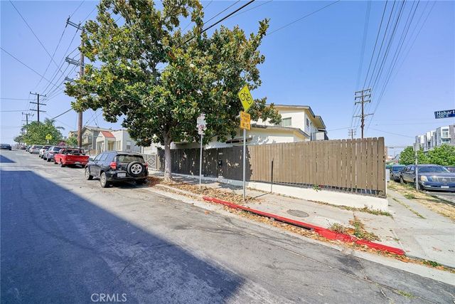 1103 S Hobart Boulevard, Los Angeles, CA 90006